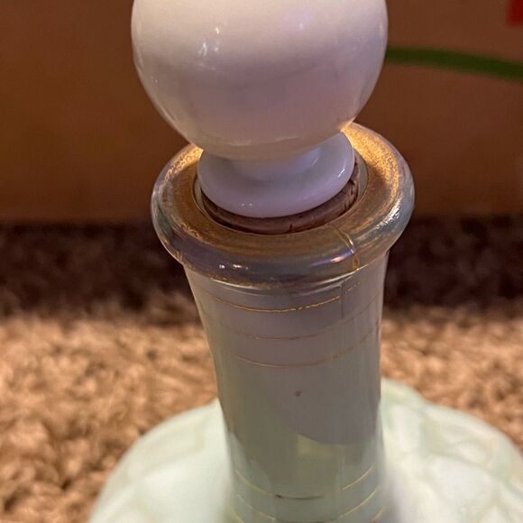 Color Lite blue Opaline Basket Weave Patterned glass with Lid and Cork. - Picture 2 of 9